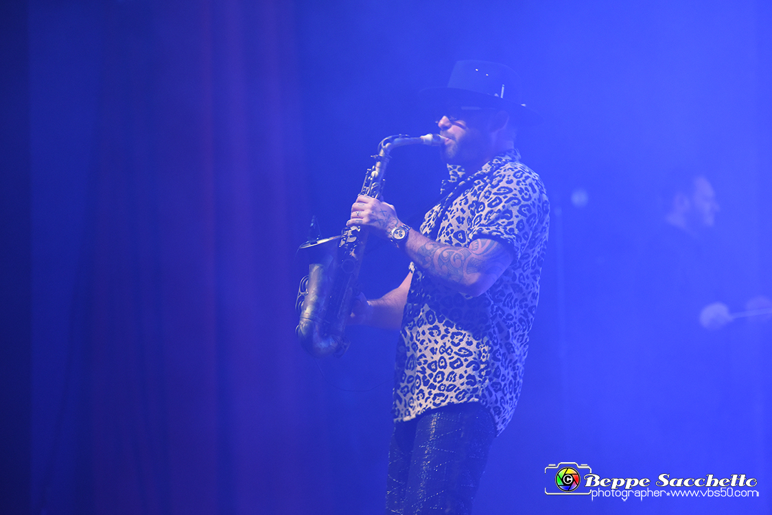 VBS_6342 - Concerto Jimmy Sax con The Symphonic Dance Orchestra.jpg